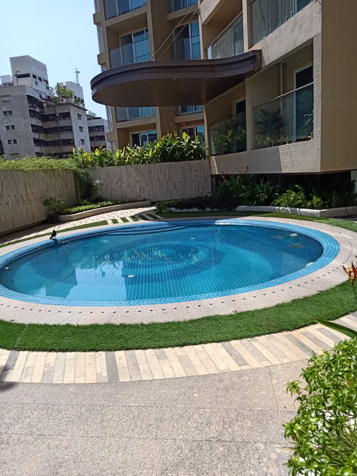 3 BHK Semi-Furnished in RNA NG Eclat, Andheri West - Photo 4