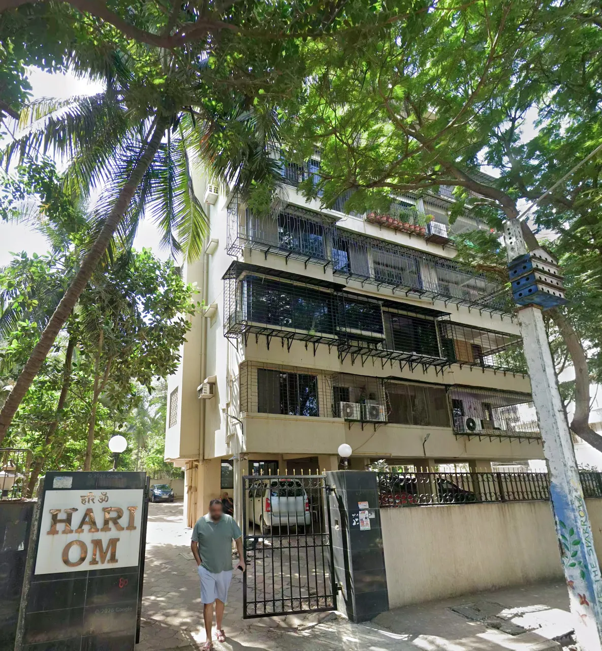 1 RK Semi-Furnished in Hari Om CHS , Andheri West
