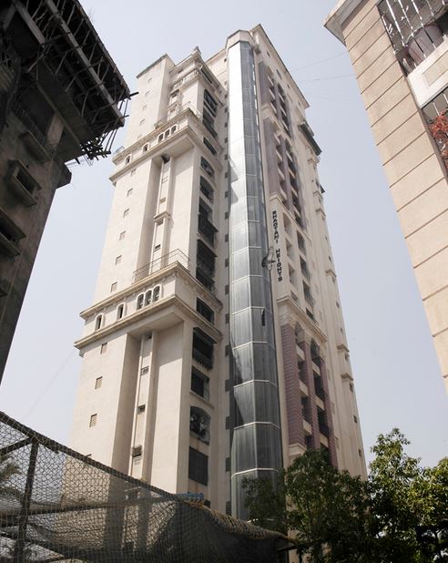 2 BHK Semi-Furnished in Bhagtani Heights , Andheri West