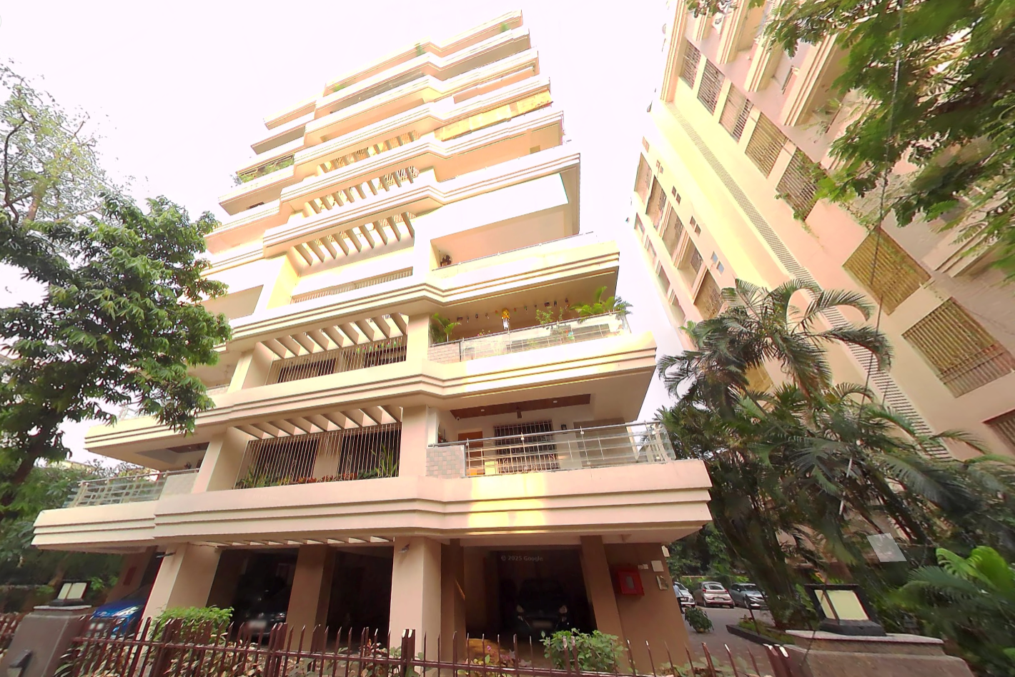 2 BHK Semi-Furnished in Deepali, Bandra West - Photo 2