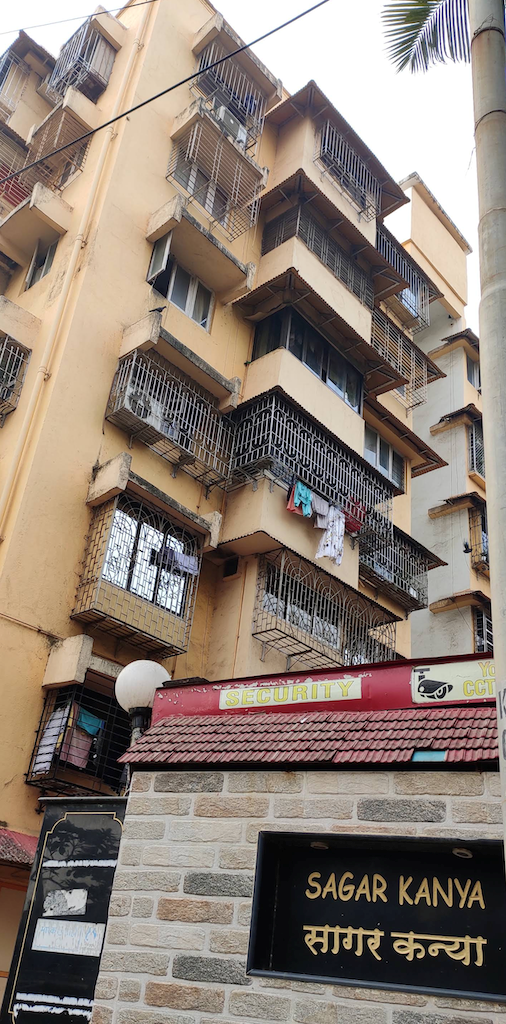 2 BHK in Sagar Kanya CHSL, Andheri West - Photo 2