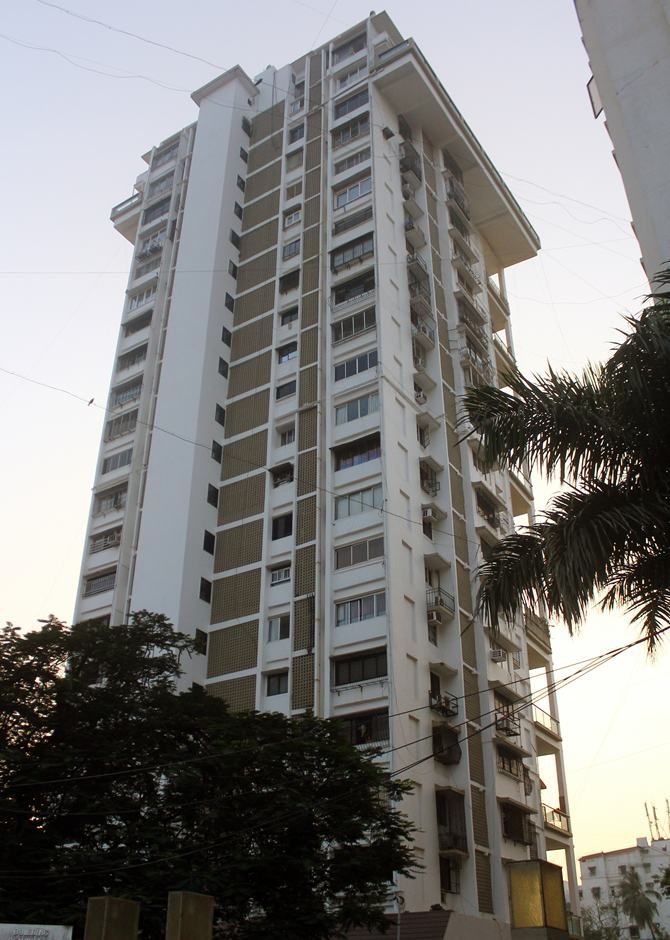 3 BHK Semi-Furnished in Chand Terraces , Bandra West