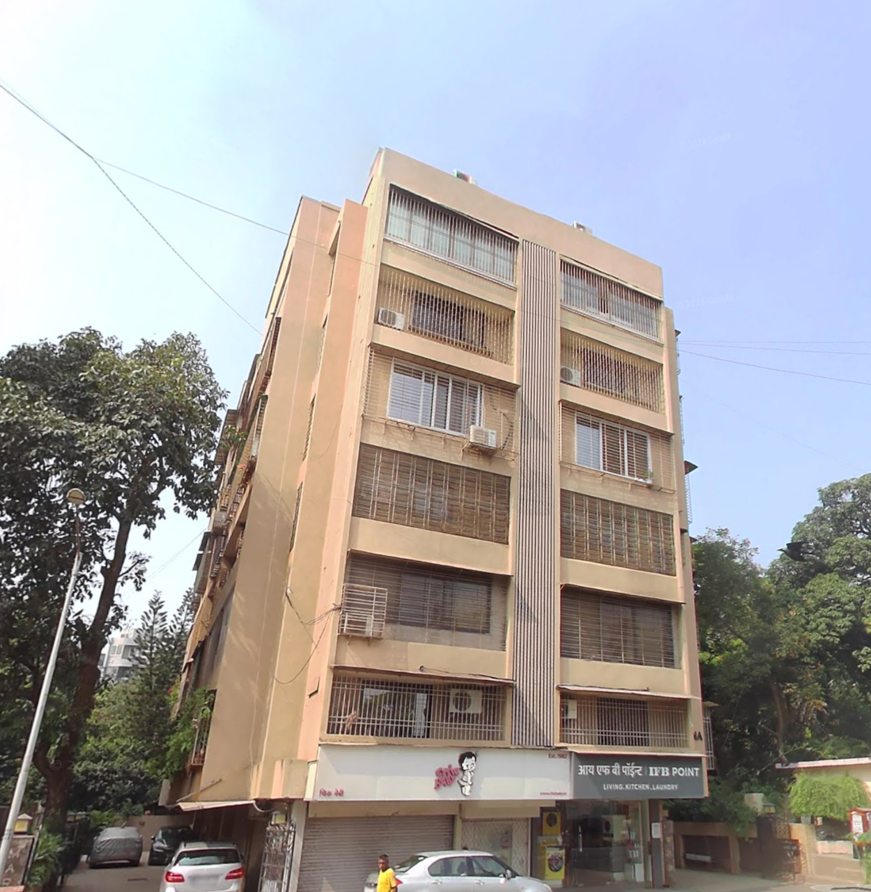 2 BHK in Marina, Juhu - Photo 2