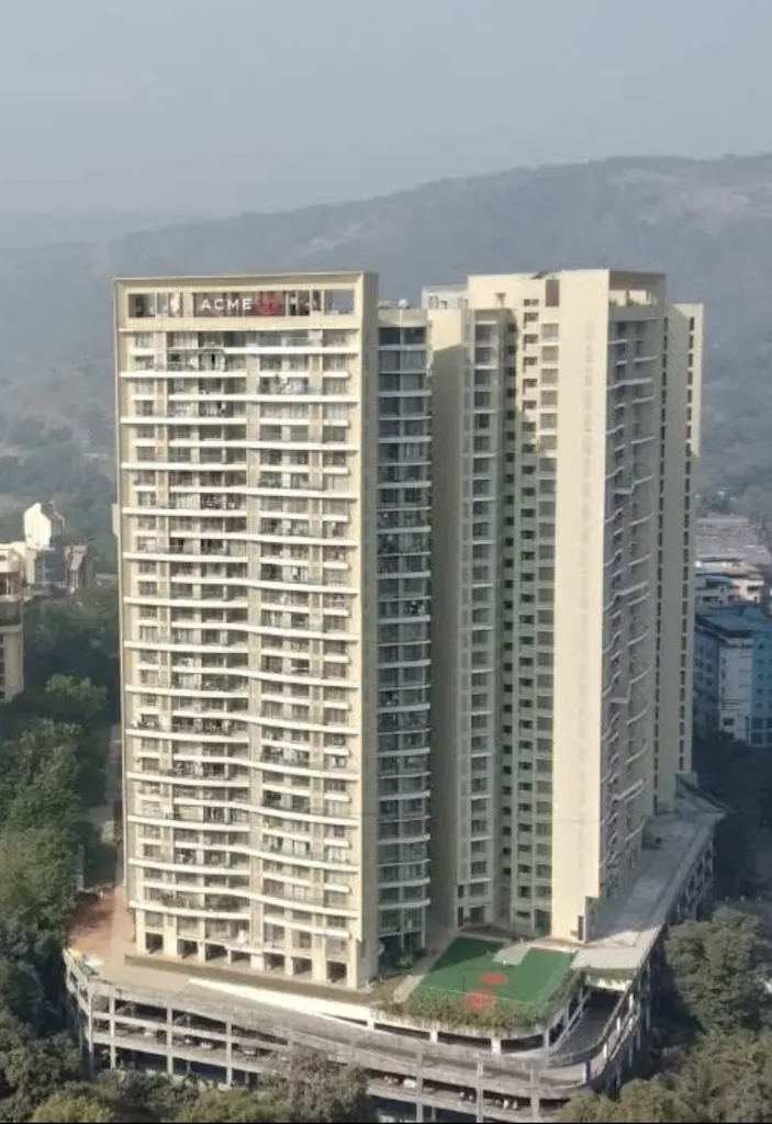 2 BHK Semi-Furnished in Acme Ozone, Thane West