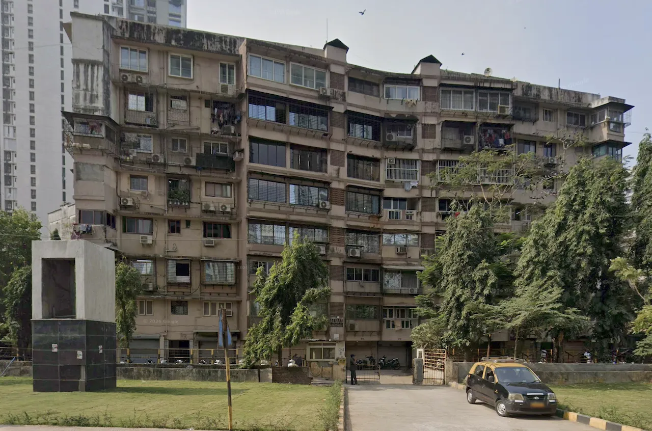 2 BHK Fully Furnished in Almas Apartment, Mahalaxmi