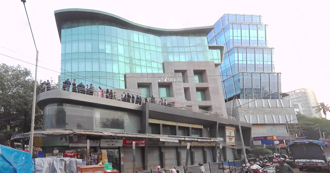 Office Semi-Furnished in Amore , Khar West