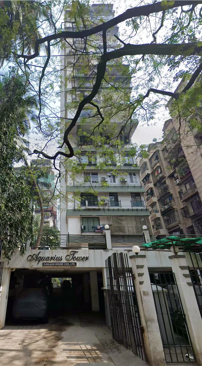 3 BHK in Aquarius Towers, Bandra West