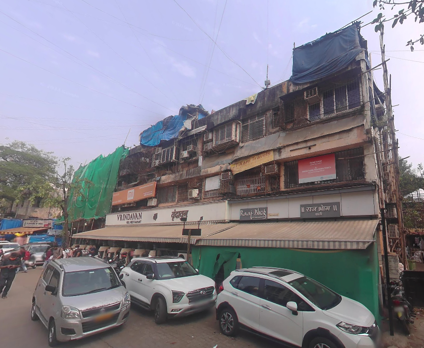 Office Semi-Furnished in Cosmos Commercial Centre , Khar West