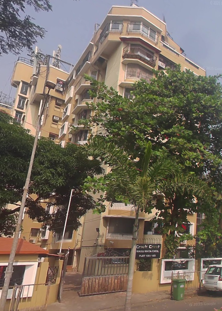 2 BHK Semi Furnished in Creek Crest , Andheri West