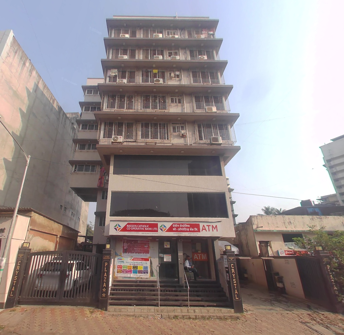 Office Semi-Furnished in Crystal Plaza , Santacruz East