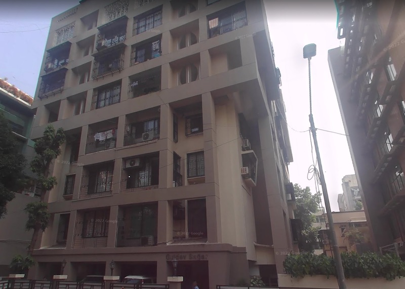 2 BHK Semi-Furnished in Guldev Sagar, Bandra West