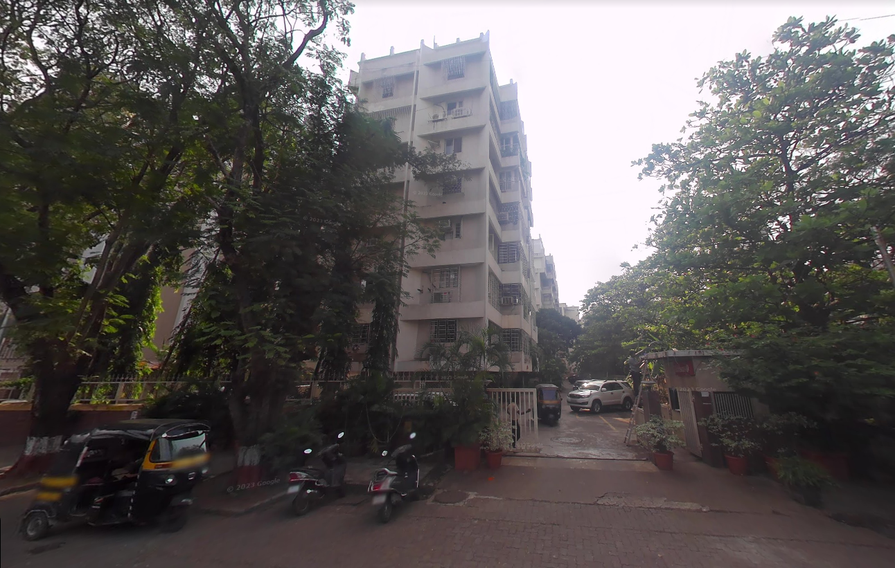 2 BHK in Hibiscus Apt , Andheri West