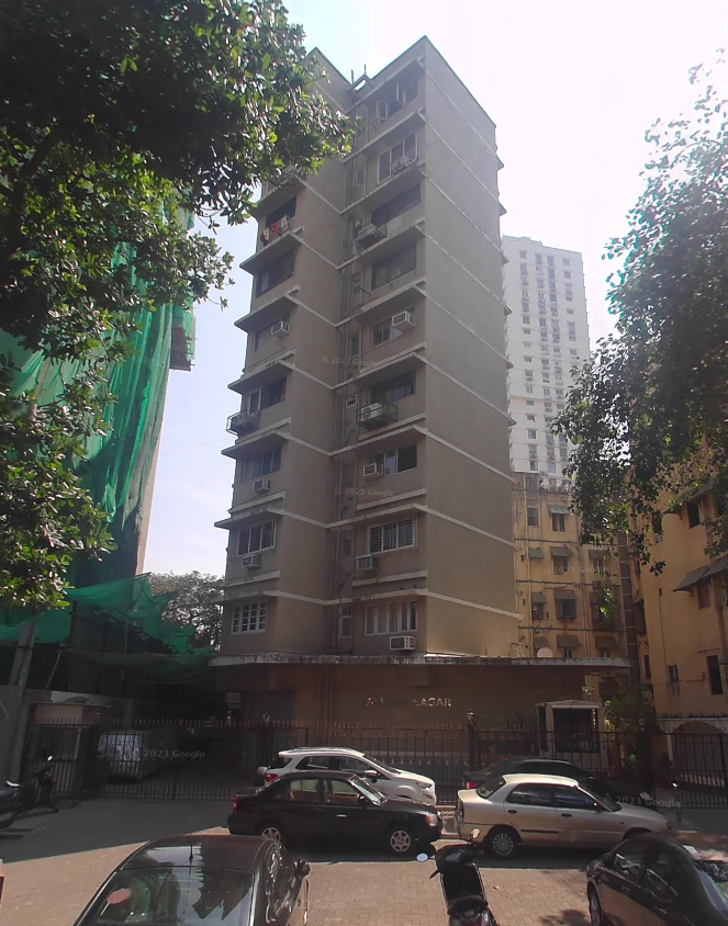 1 BHK Unfurnished in Jamuna Sagar , Colaba