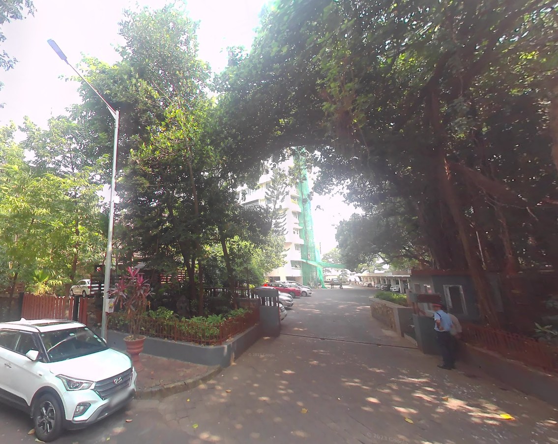 3 BHK Semi Furnished in Landmark, Carmichael Road