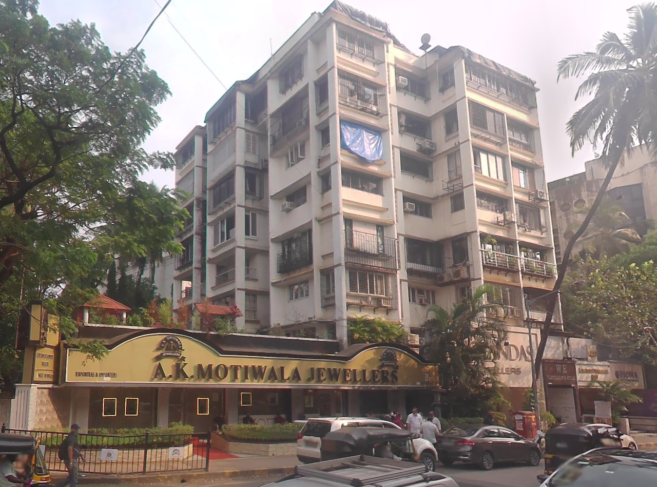 2 BHK Semi-Furnished in Mangal Darshan, Bandra West - Photo 2