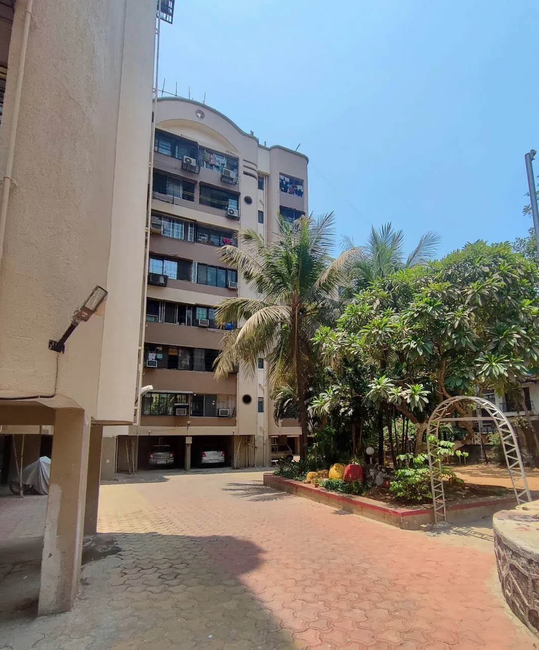 1 BHK Fully Done Up in Marol Hill View Apartments, Andheri East - Photo 2