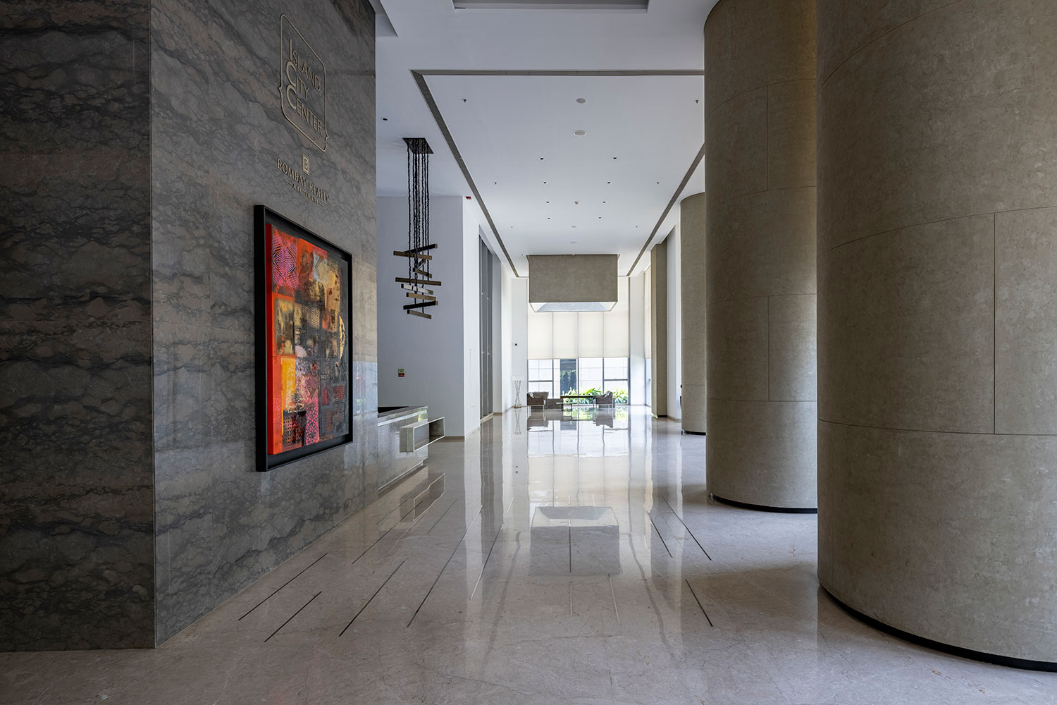 4 BHK Semi-Furnished in One ICC Tower, Dadar East - Photo 4