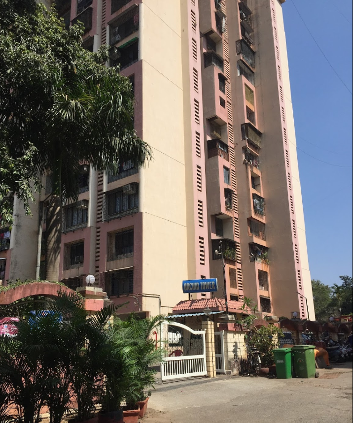 3 BHK Semi-Furnished in Orchid Tower, Kandivali East - Photo 1