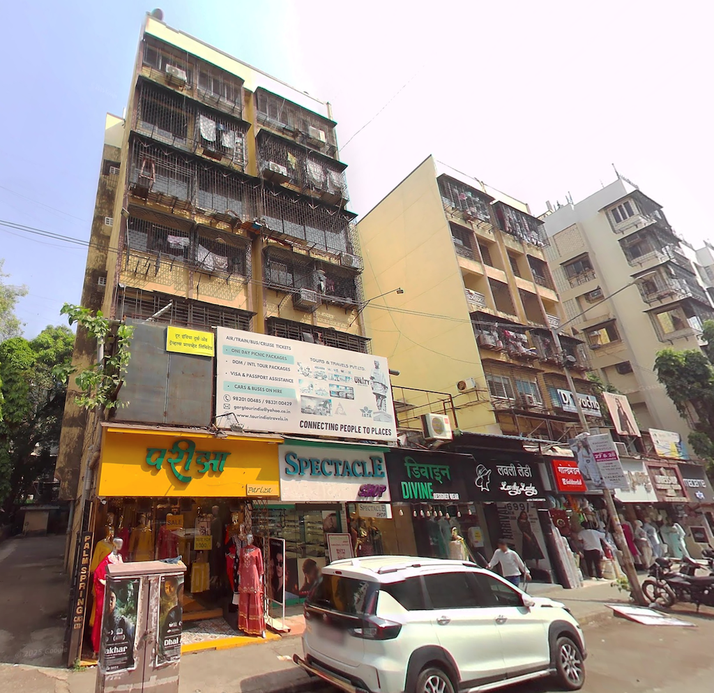 1 BHK Unfurnished in Palm Spring, Andheri West - Photo 1