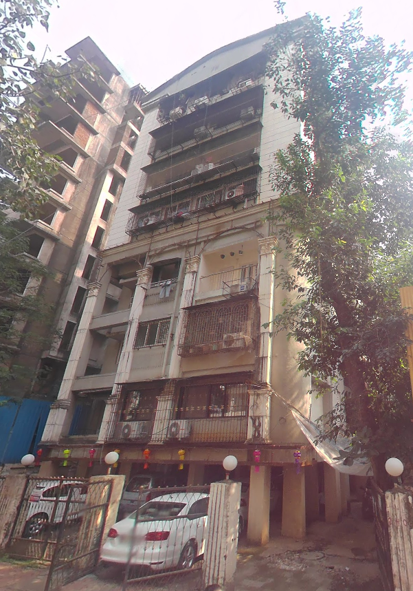 1 Fully Furnished in Ratnagiri Apartment , Bandra West