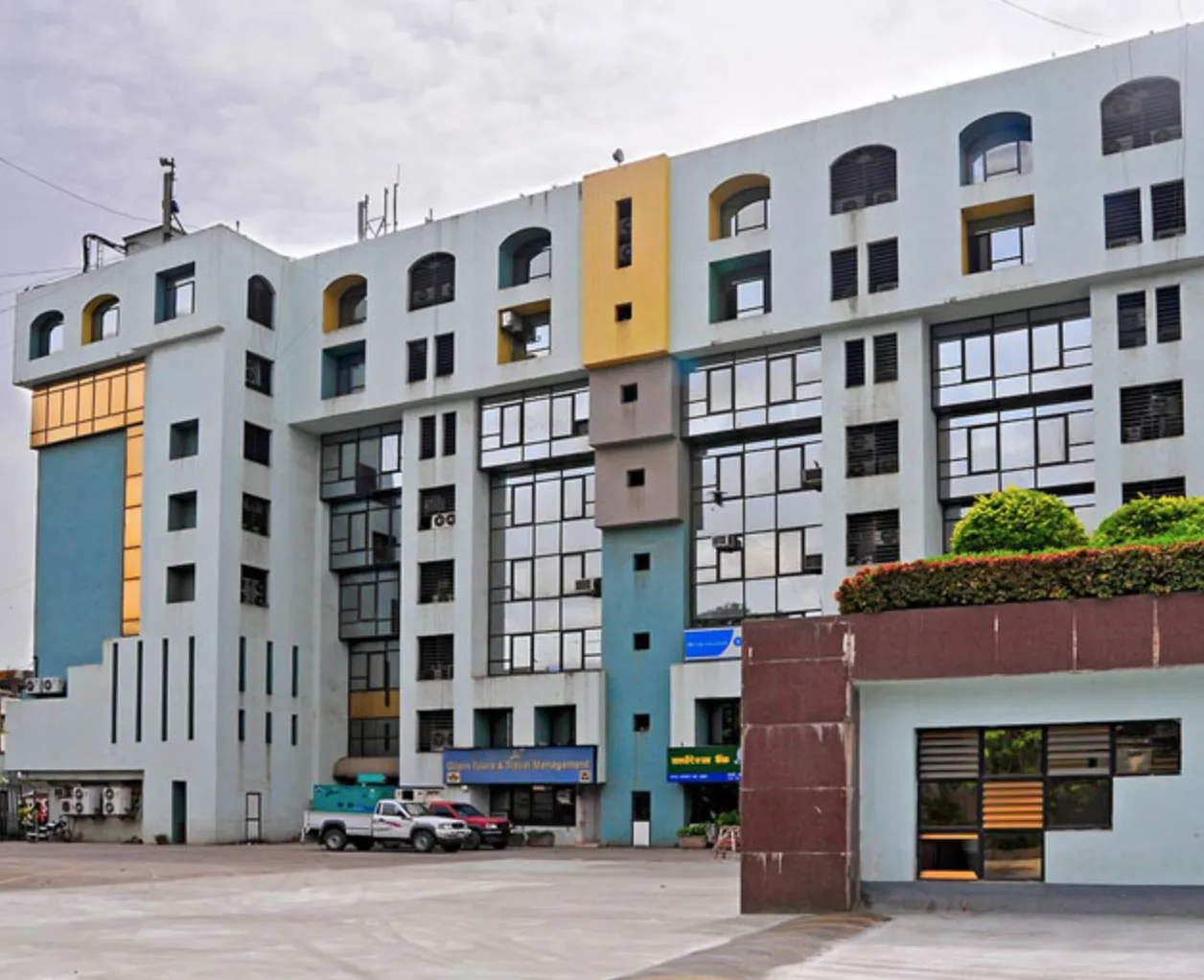 Commercial Office Space Unfurnished in Sahar Plaza Midas, Andheri East - Photo 1