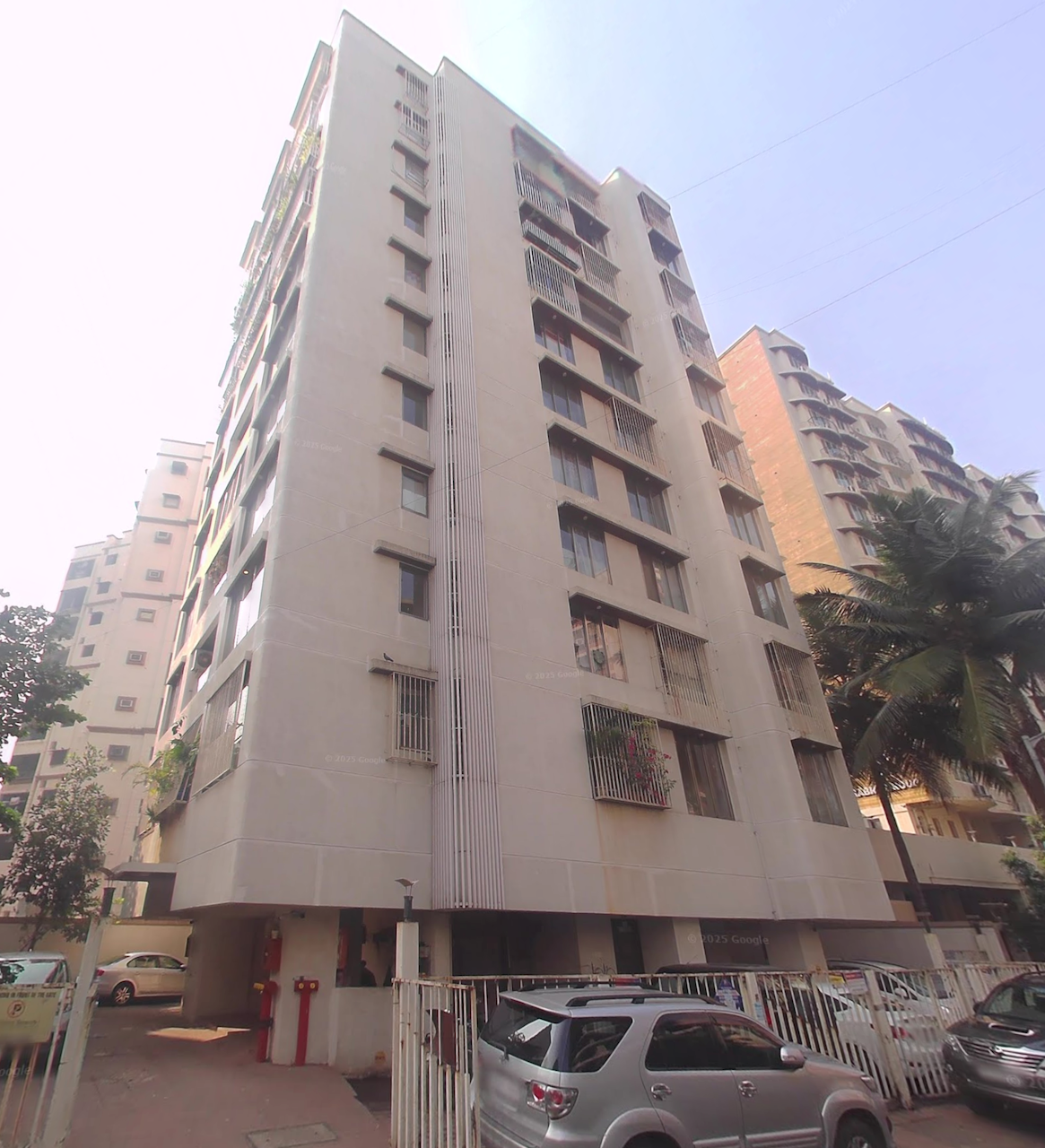 3 BHK Furnished in Sunshine Heights , Santacruz East
