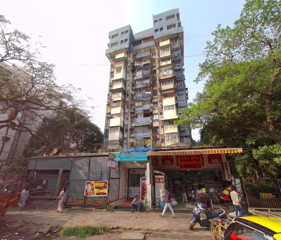3 BHK in Tirupati Apartments, Andheri West - Photo 2