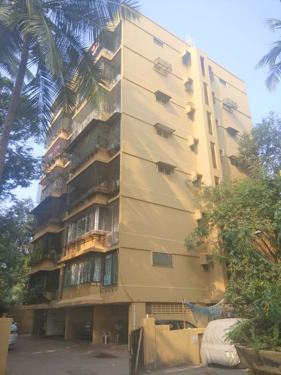 3 BHK Semi-Furnished in Vasundhara , Juhu