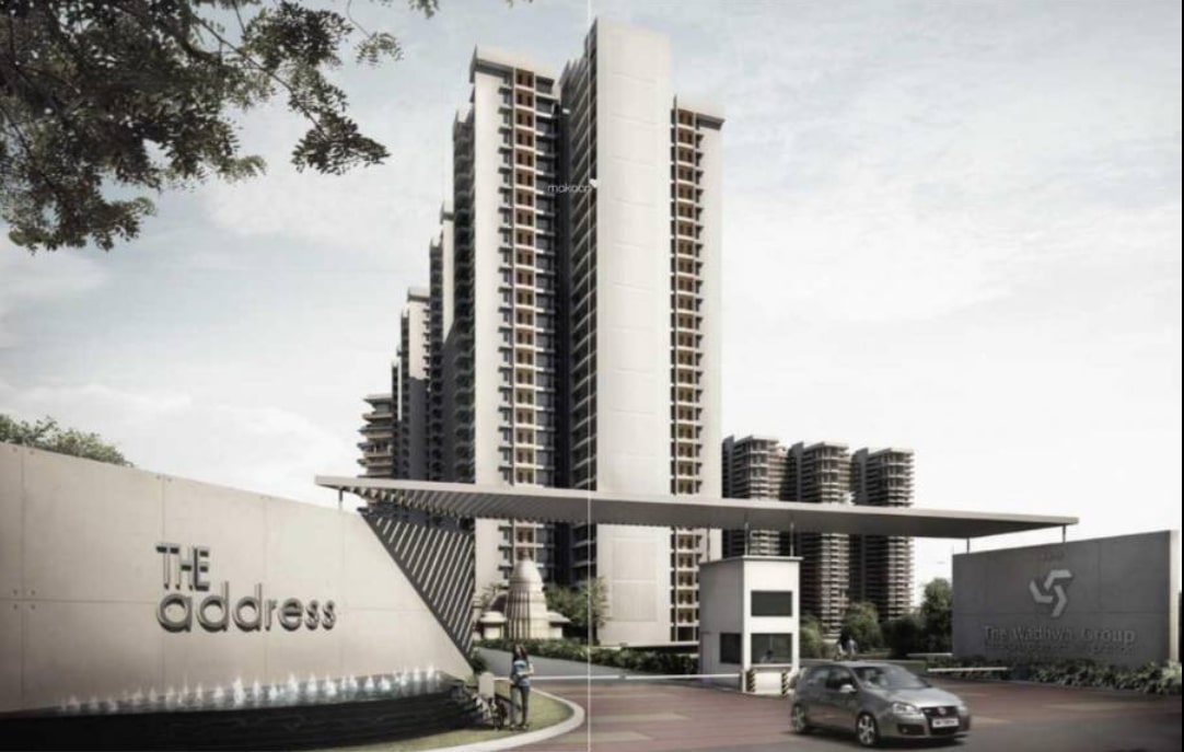 4 Semi-Furnished in Wadhwa The Address , Ghatkopar West