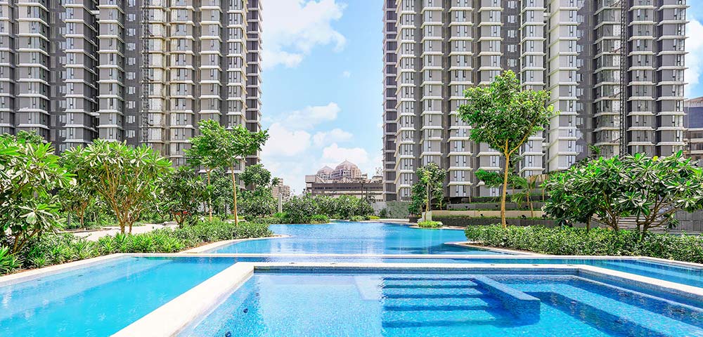 4 BHK Semi-Furnished in Lodha Marquise, Worli - Photo 2