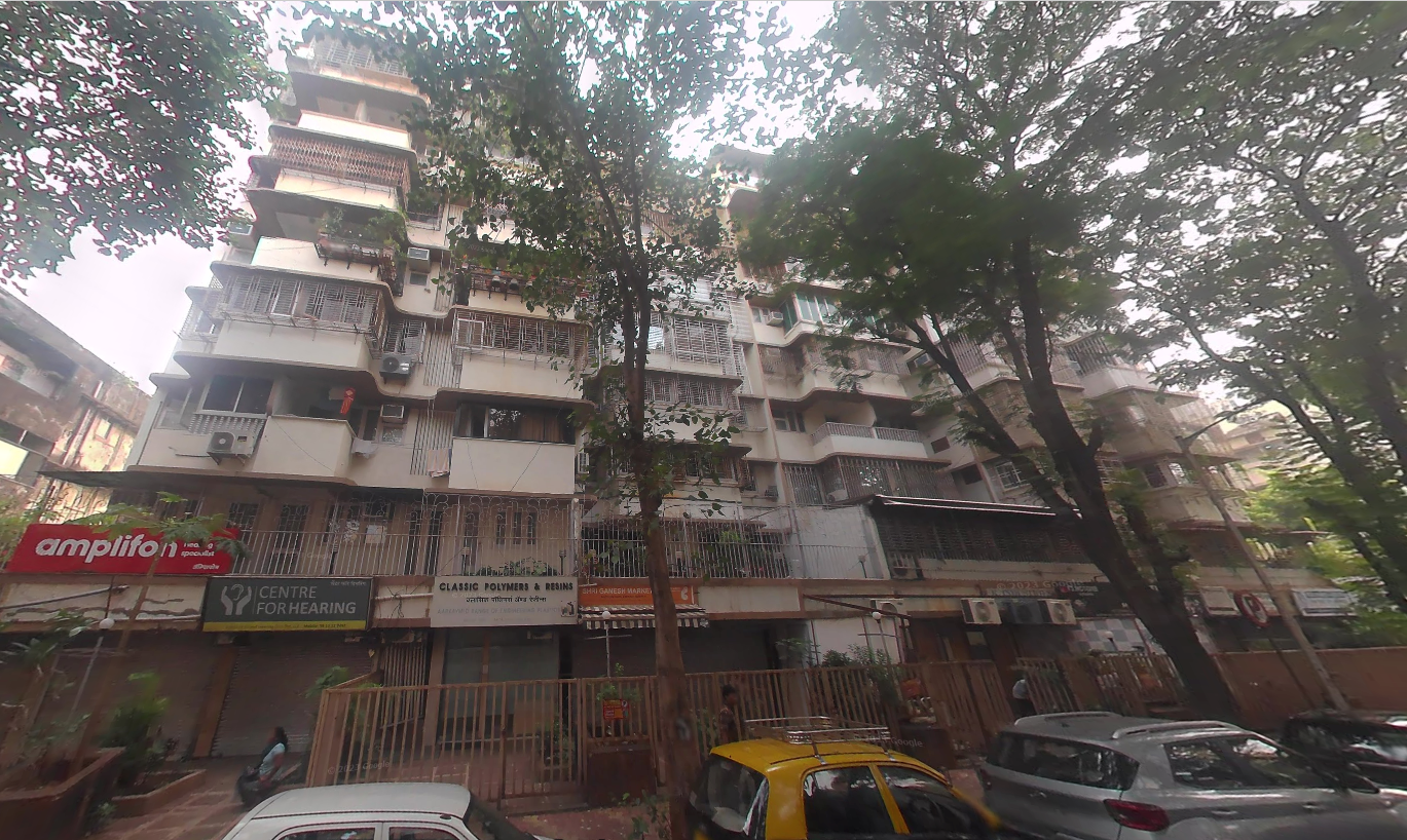 4 BHK Partly Furnished in Devdarshan, Mahim - Photo 2