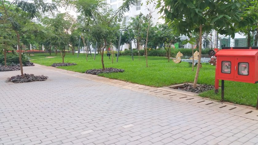 1 BHK Semi-Furnished in Godrej The Trees , Vikhroli