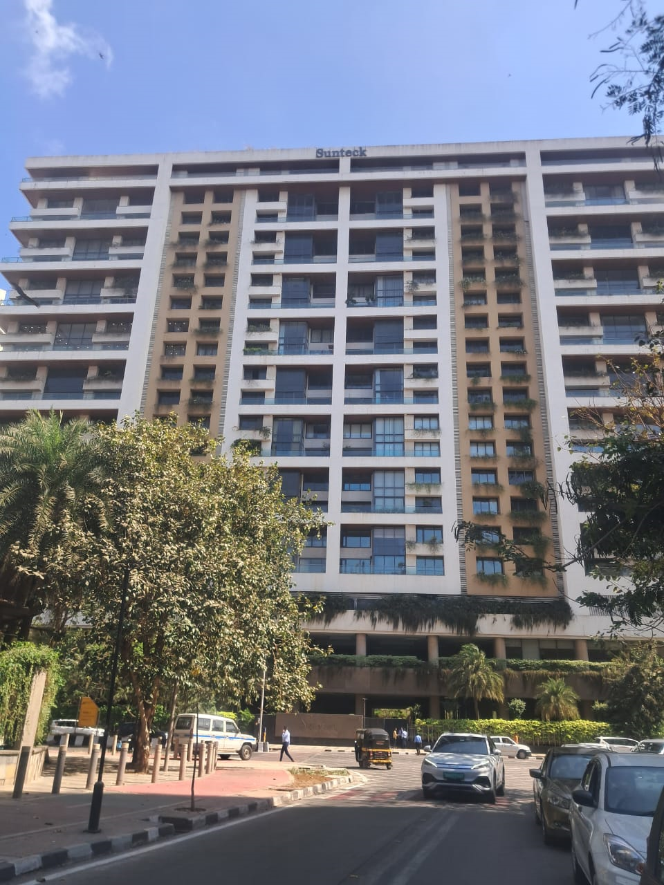 5 BHK Semi-Furnished in Sunteck Signature Island , Bandra Kurla Complex