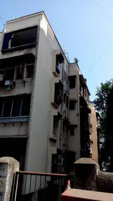 Esmeralda Apartments