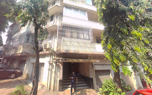 2 BHK in Bhaweshwar Darshan, Altamount Road