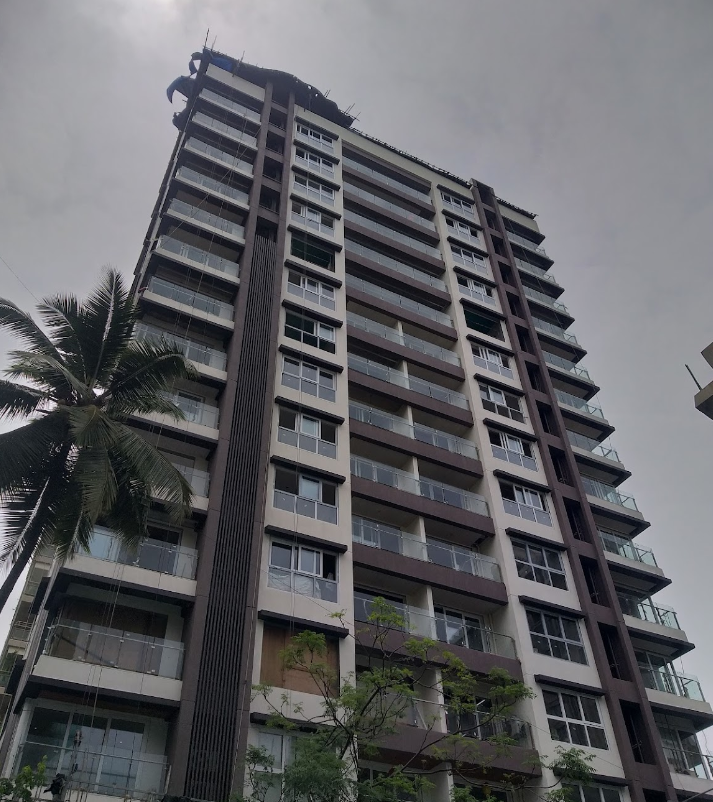 3 BHK Semi-Furnished in The Designate , Santacruz West