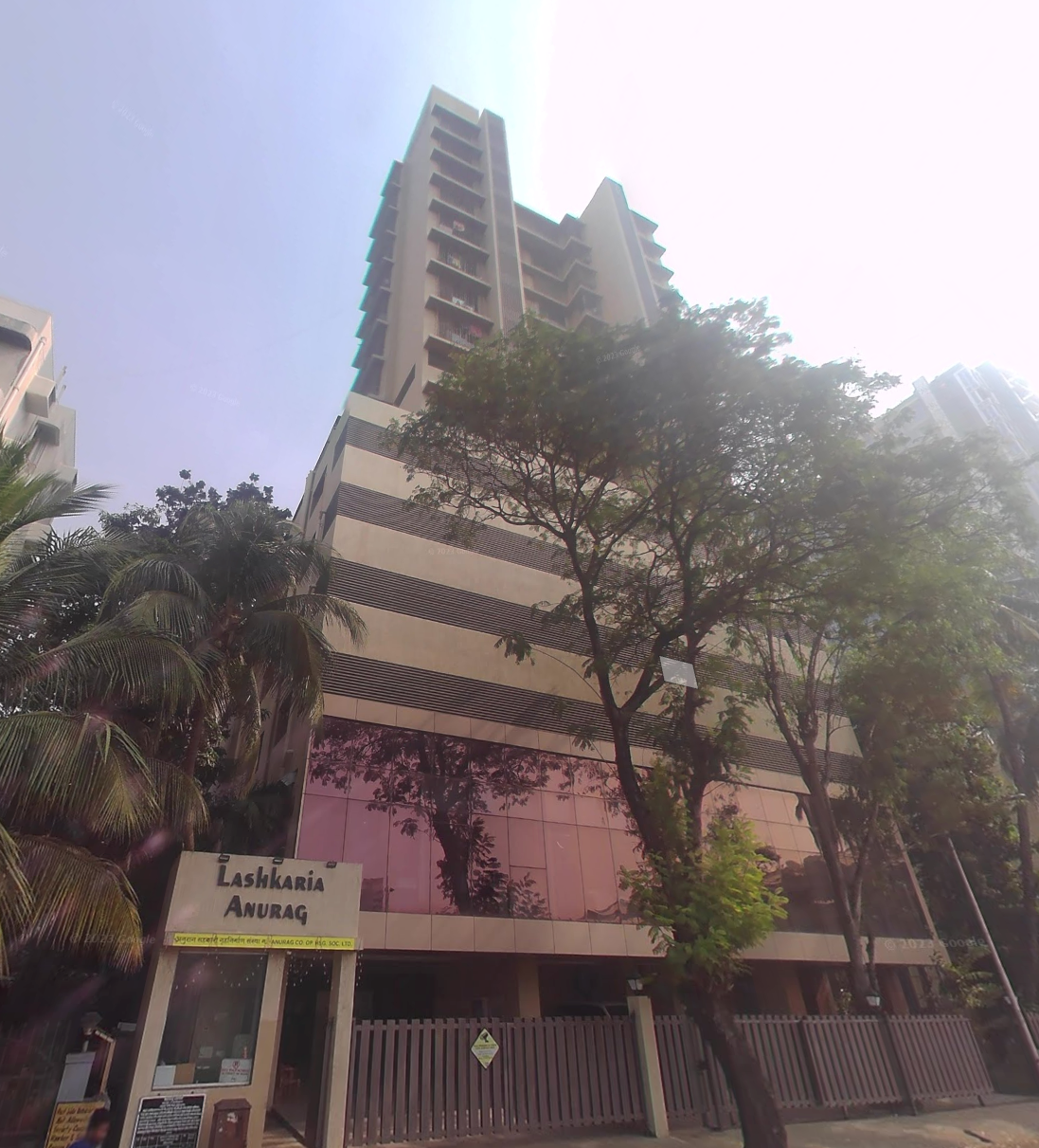 2.5 Semi-Furnished in Lashkaria Anurag , Andheri West
