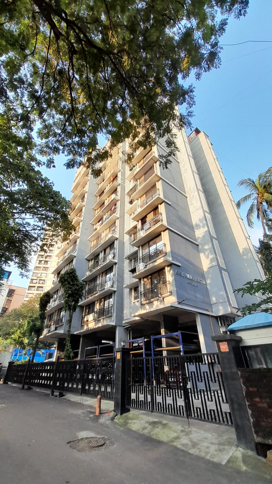2 Semi-Furnished in Andheri Ekta , Andheri West