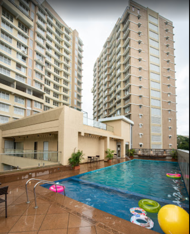 3 BHK in Park Royale, Andheri East - Photo 2