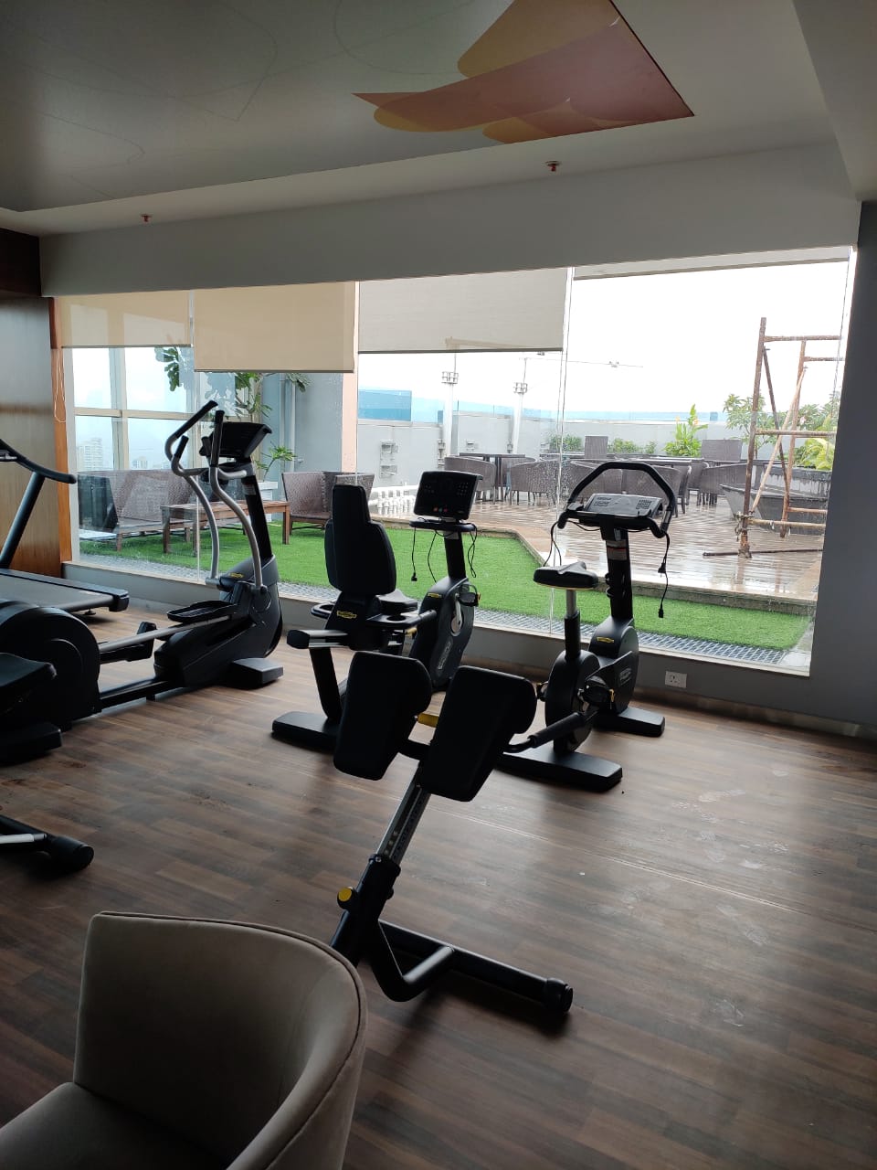 3 BHK Fully Furnished in Sheth Beaupride, Bandra West - Photo 3