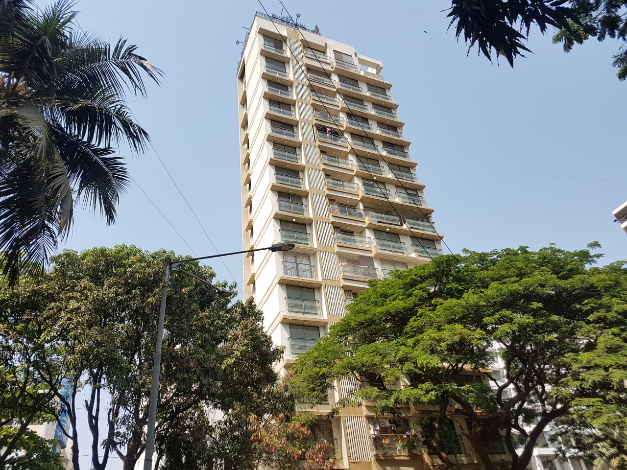 2 BHK in Bhagtani Elegance, Andheri West