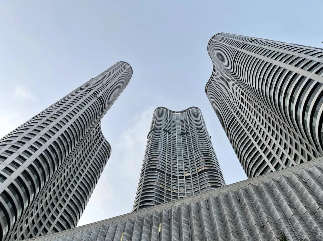 3 Semi-Furnished in Lodha World View , Lower Parel