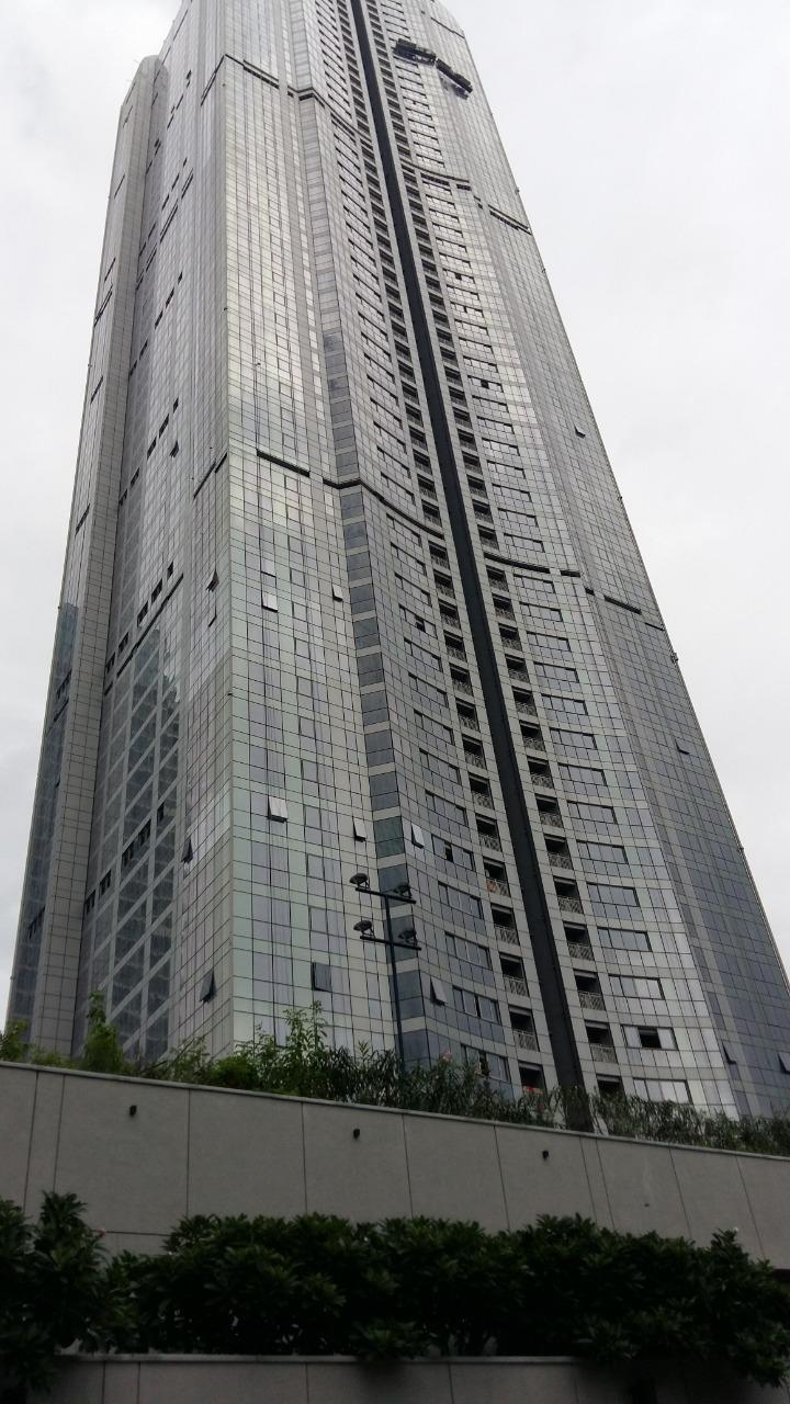 4 BHK Fully Furnished in Island City Centre 2, Dadar East - Photo 3