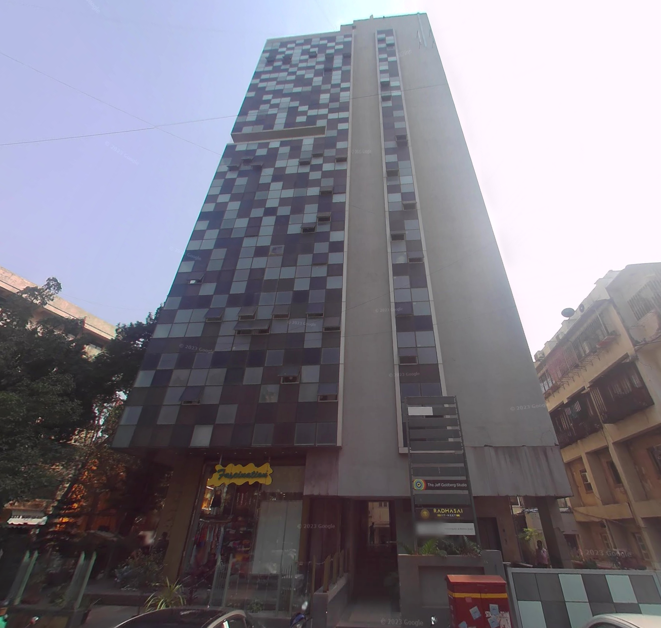 1 Semi-Furnished in Links Building , Khar West