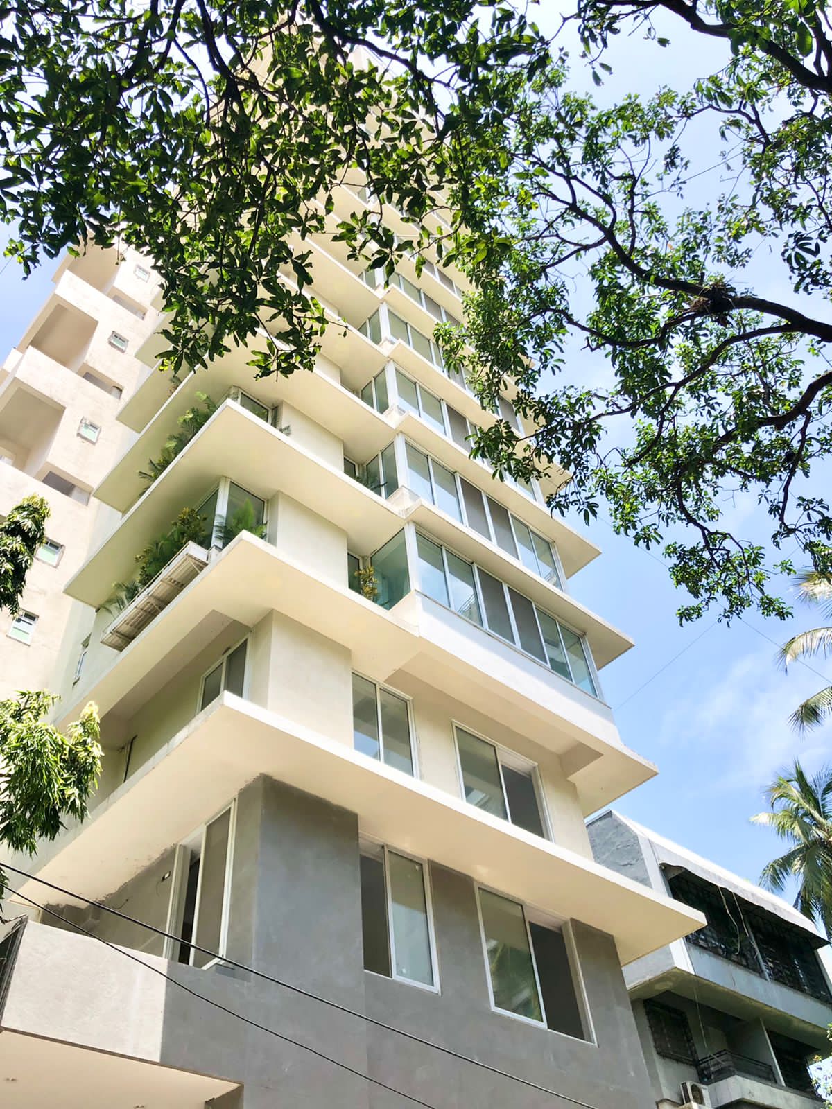 5 BHK Fully Furnished in Trinity Luxury Residences, Khar West