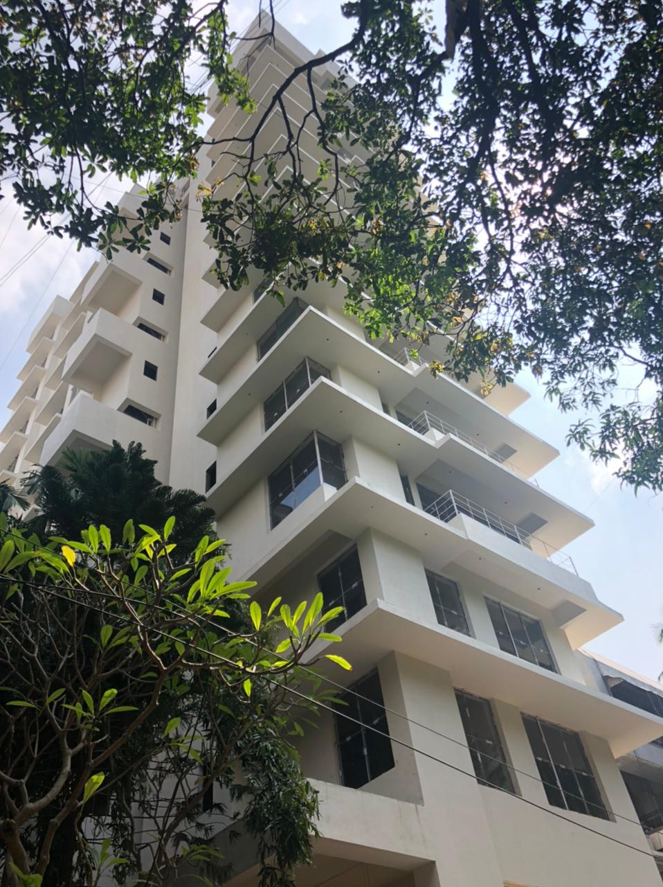 5 Semi-Furnished in Trinity , Khar West