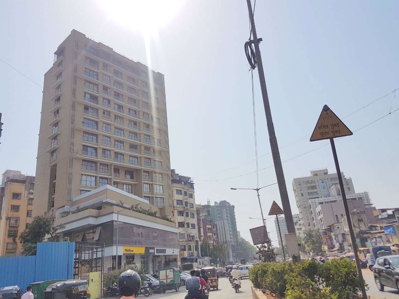3 BHK Semi-Furnished in Chalet Amar , Juhu