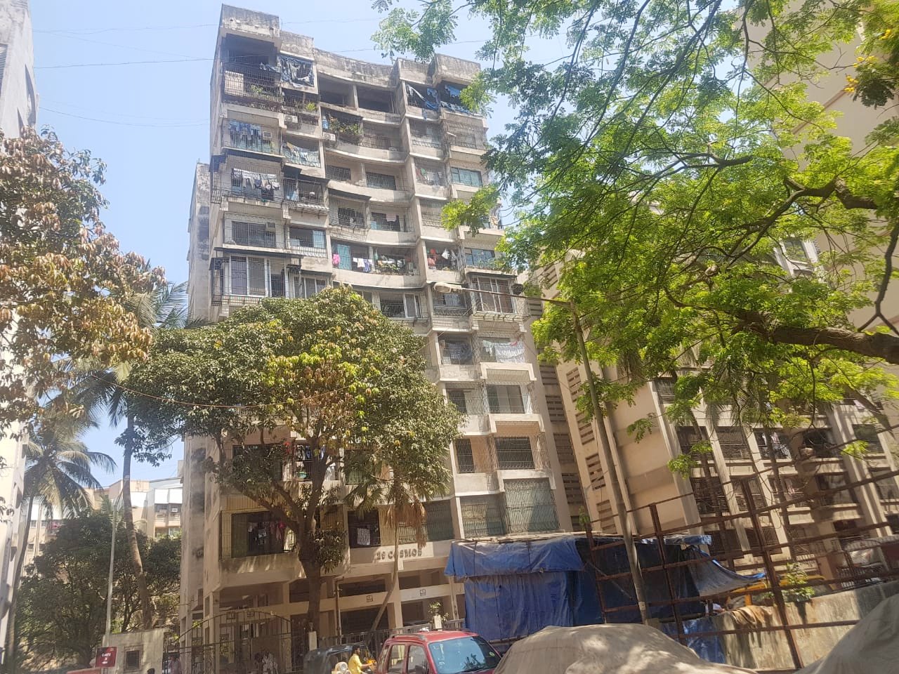 Office Semi-Furnished in Cosmos , Andheri West