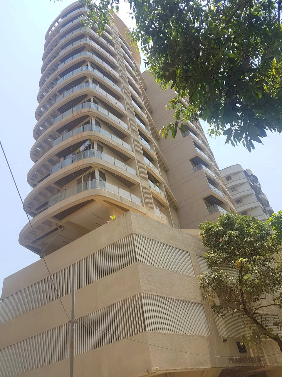2 BHK Fully Furnished in DLH Prabhuvandan, Andheri West
