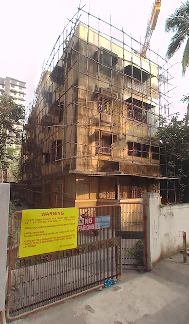 2 BHK in Om Shri Gurudev, Khar West - Photo 1